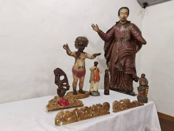 Obras fazem conexão com a devoção que já perdura três séculos no RS. Peças seguem em carreta até o Museu Sacro da Capela Nossa Senhora dos Remédios, neste sábado (11).