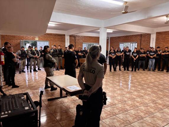 Grupo utilizava sistema de tele-entregas para comercialização de cocaína e atuava de forma organizada na cidade